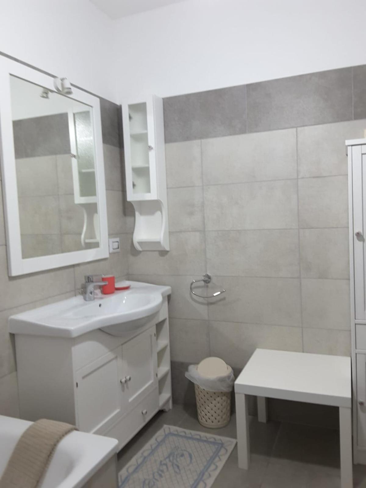 Lucrece Holiday Apartment Turin Extérieur photo