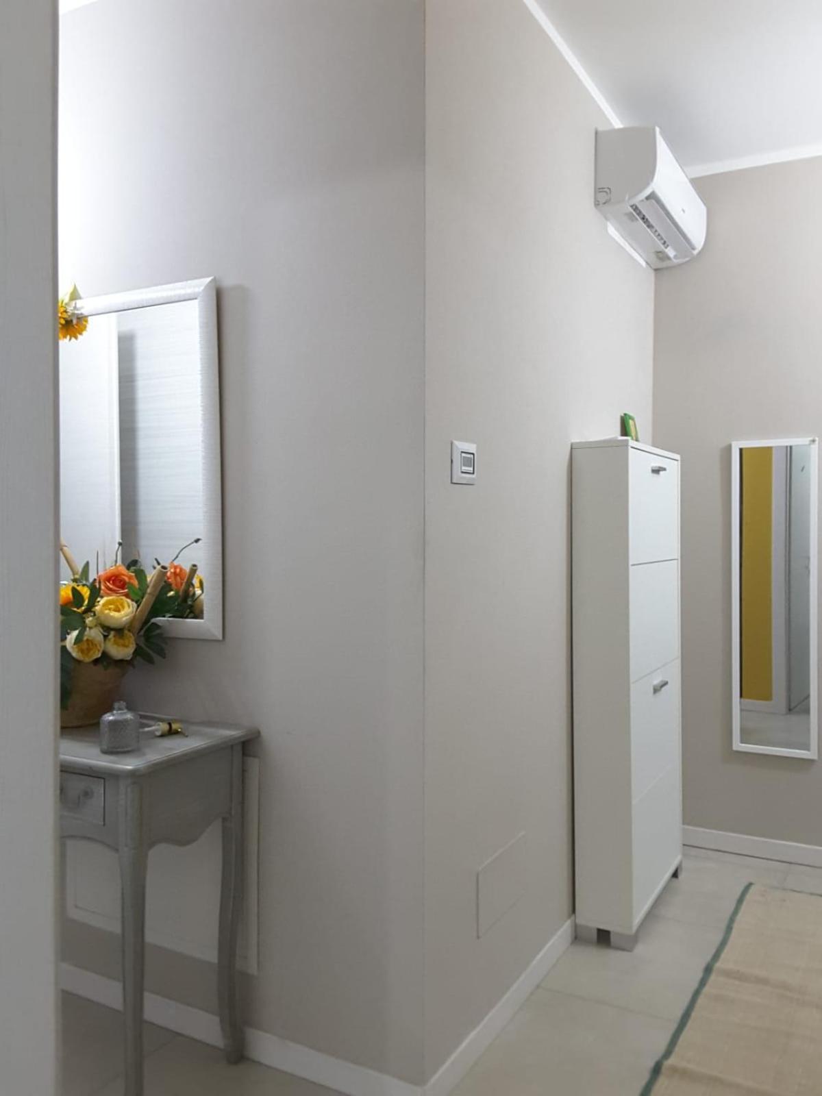 Lucrece Holiday Apartment Turin Extérieur photo